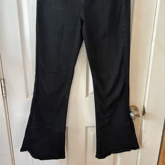 American Eagle Highest Rise Flare Next Level Stretch Jeans Size 8 - Picture 3 of 8